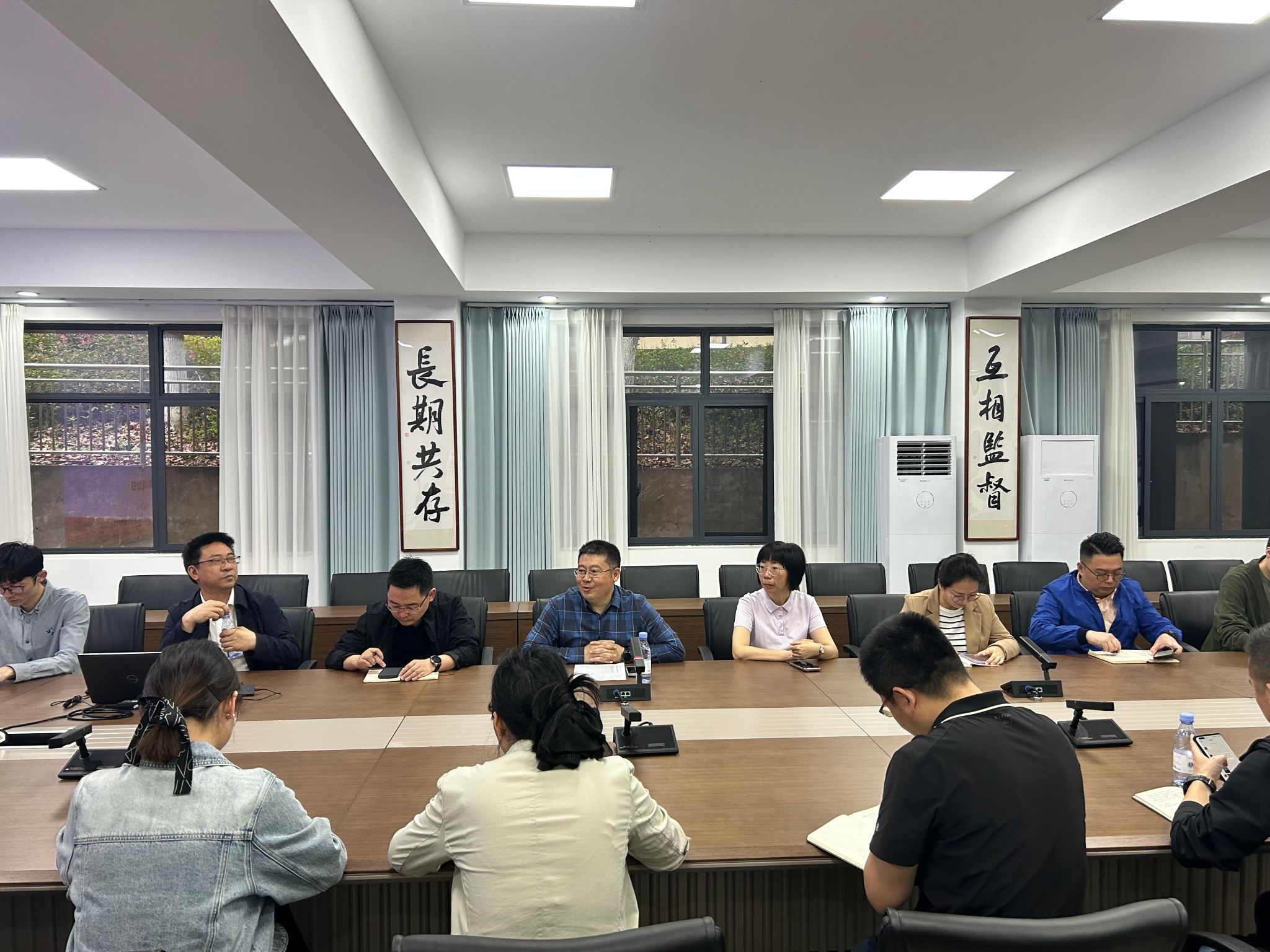 学校第九届教职工排球赛