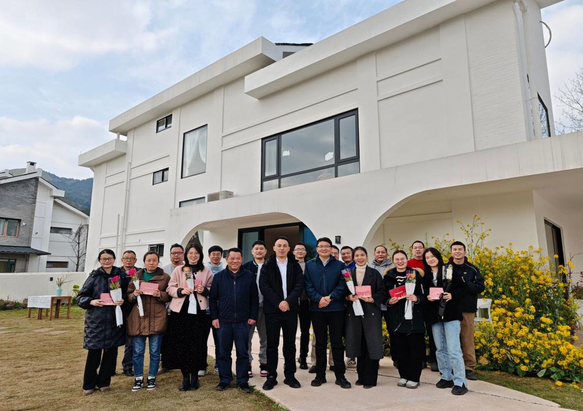 学校第九届教职工排球赛